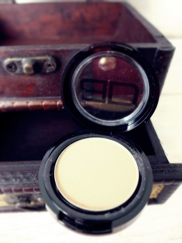 Benni Durrer Make UP