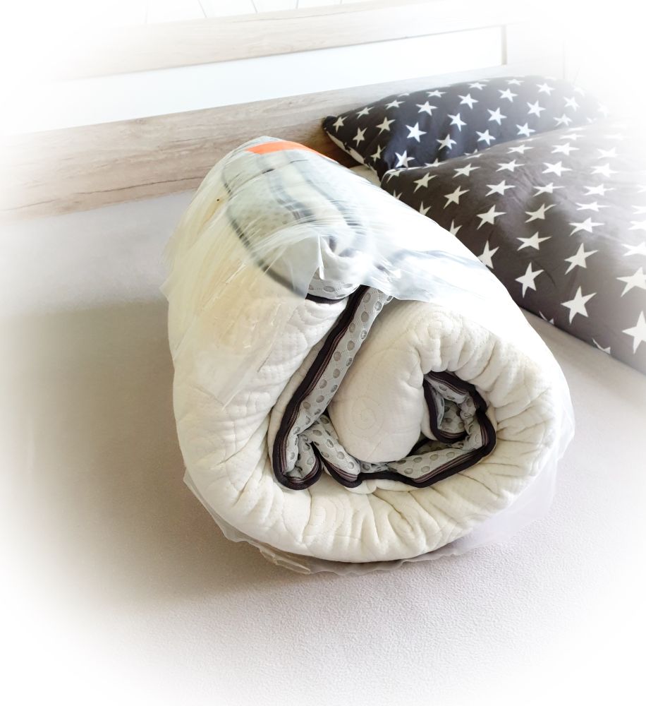 Traumbett Topper