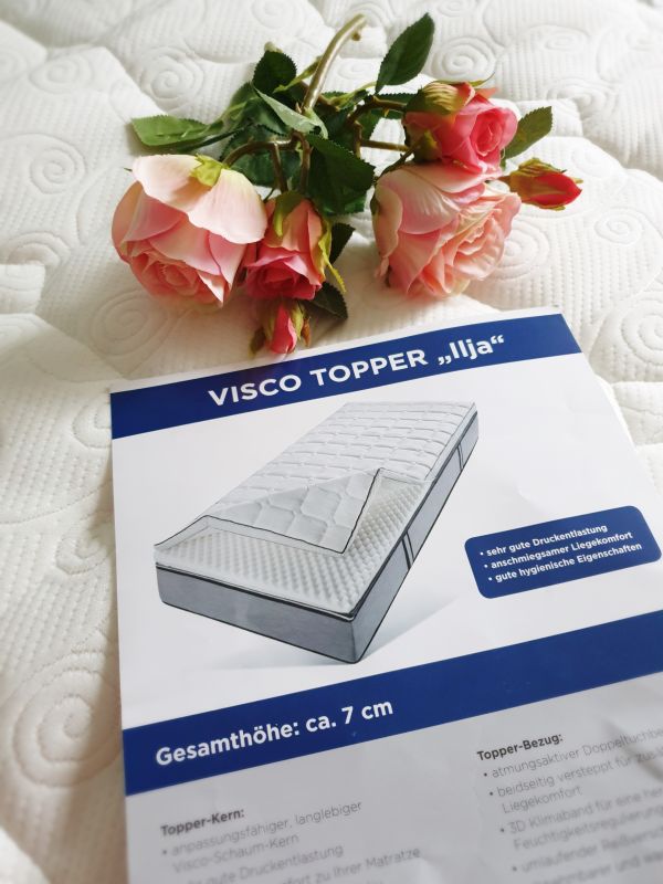 Traumbett Topper